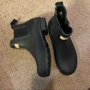 HUNTER RAIN BOOTS